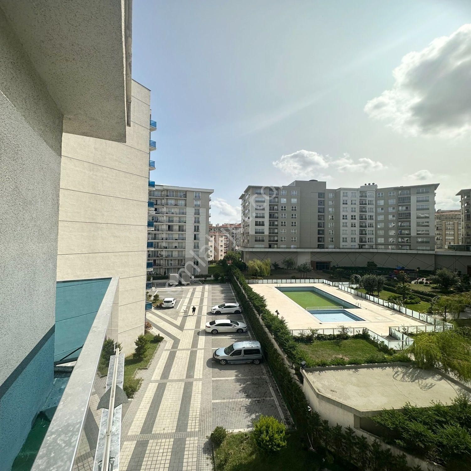 Cumhuriyet Mahallesinde Site İçi Full Eşyalı 1+1 Kiralık Daire Fırsatı - Görsel 12