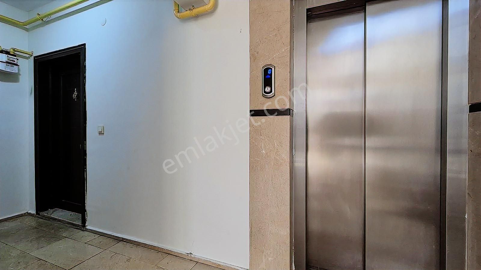 Şehir Hastanesi Yakını 7/24 Güvenlikli Havuzlu Site İçinde 2+1 - Görsel 16