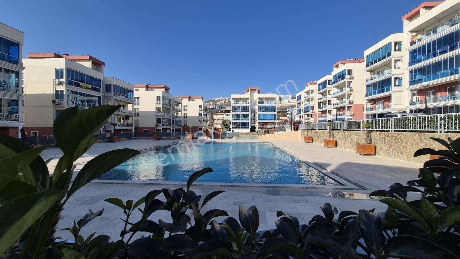 Şehir Hastanesi Yakını 7/24 Güvenlikli Havuzlu Site İçinde 2+1 - Görsel 18