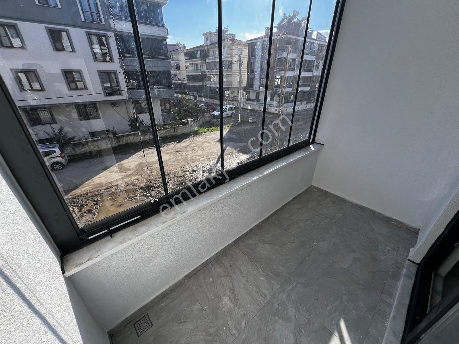 Yiğit'ten▓ Altınkum'da▃ Ön Cephe & Ayrı Mutfak▃ Çift Cam Balkon & Ebeveyn Banyo▃ Satılık 2+1 Daire▃ - Görsel 26