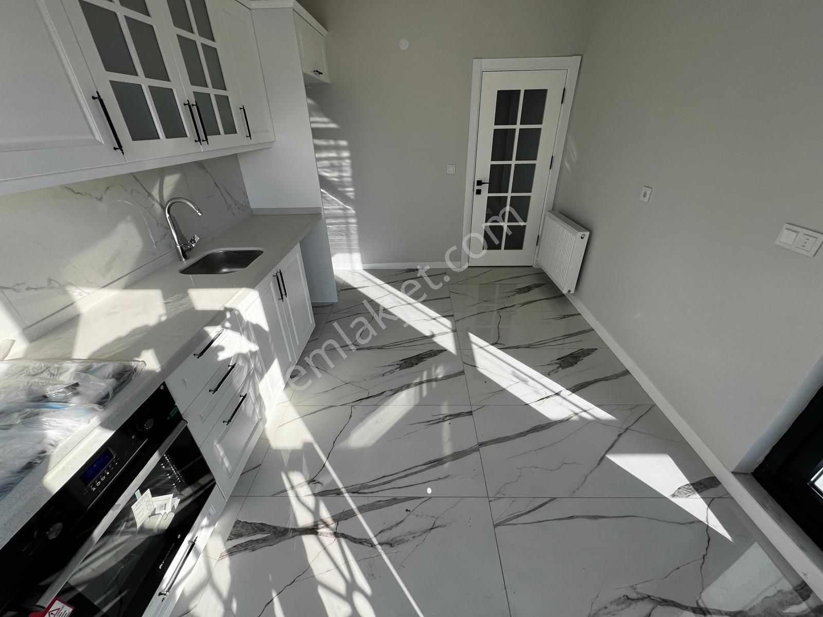Yiğit'ten▓ Altınkum'da▃ Ön Cephe & Ayrı Mutfak▃ Çift Cam Balkon & Ebeveyn Banyo▃ Satılık 2+1 Daire▃ - Görsel 19