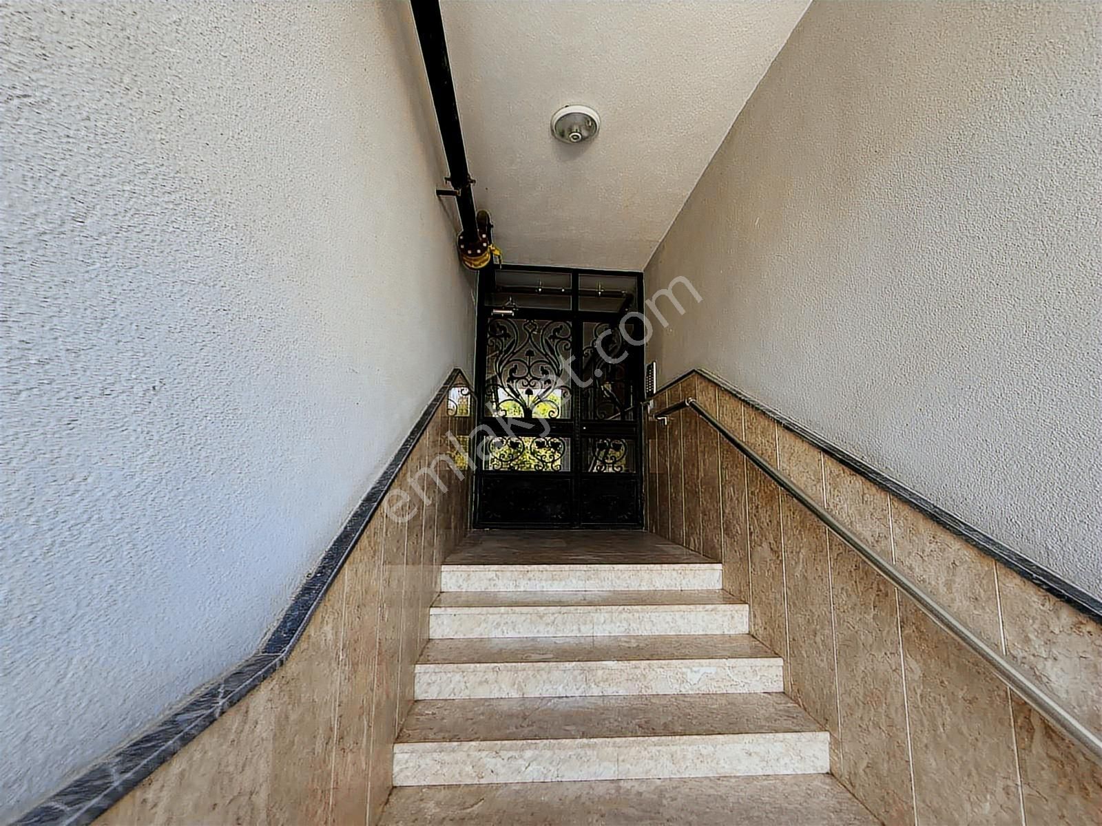 Edirne Merkez Çarşıya Çok Yakın Sıfır Ayarında 1+1 Kiralık Daire - Görsel 2