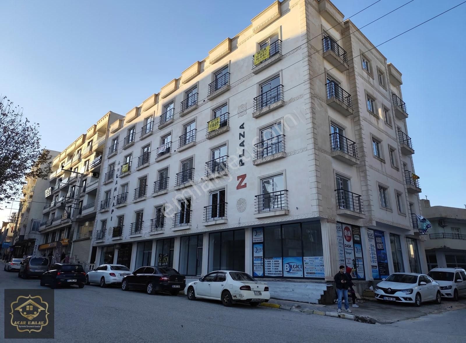 Acar Emlaktan Çarşı Merkezde 80m2 1+1 Çift Cepheli Büro Ofis