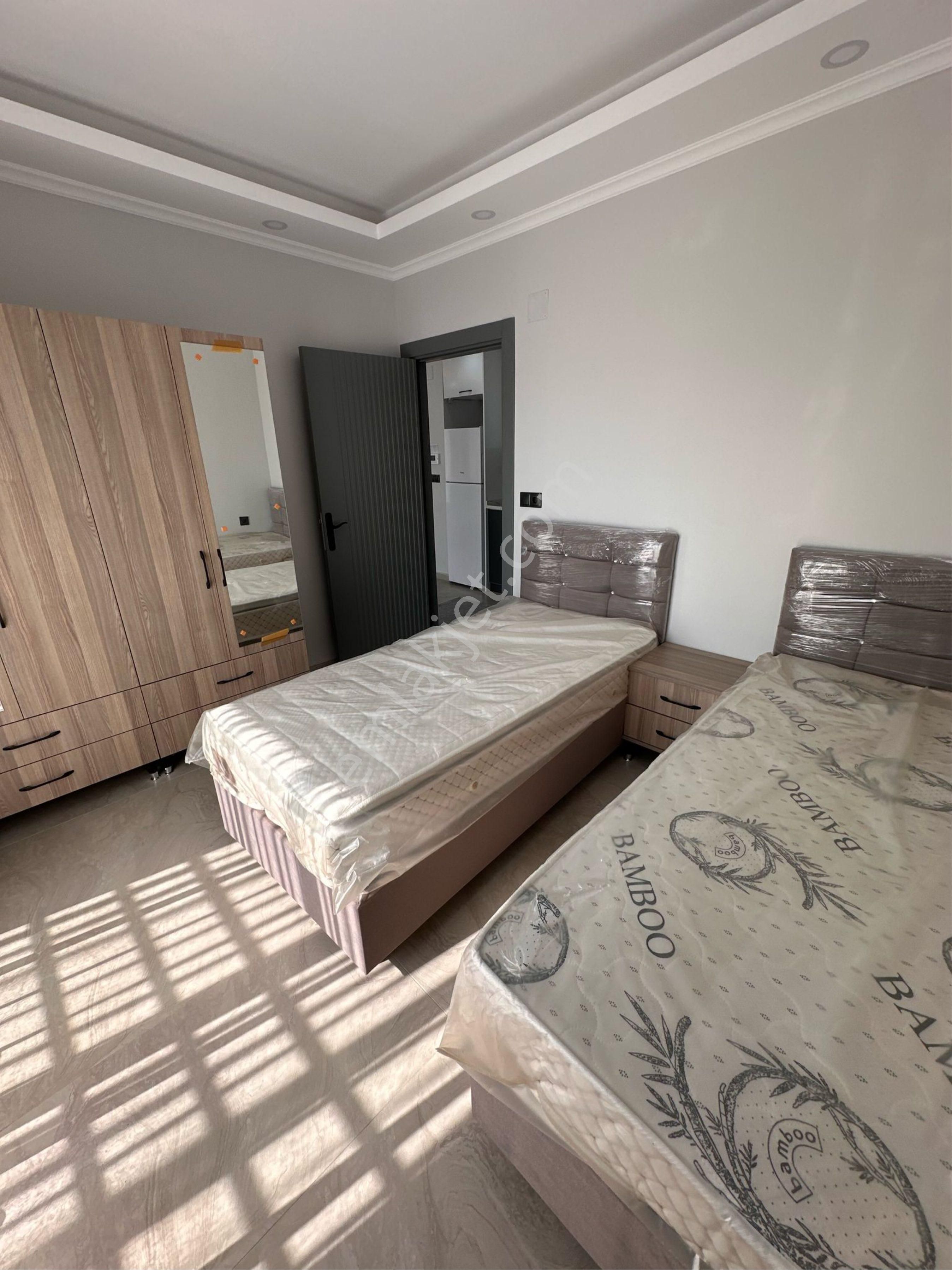 Güzelyalı’da Merkezi Konumda Sıfır 1+1 Eşyalı Kiralık Daire - Görsel 9