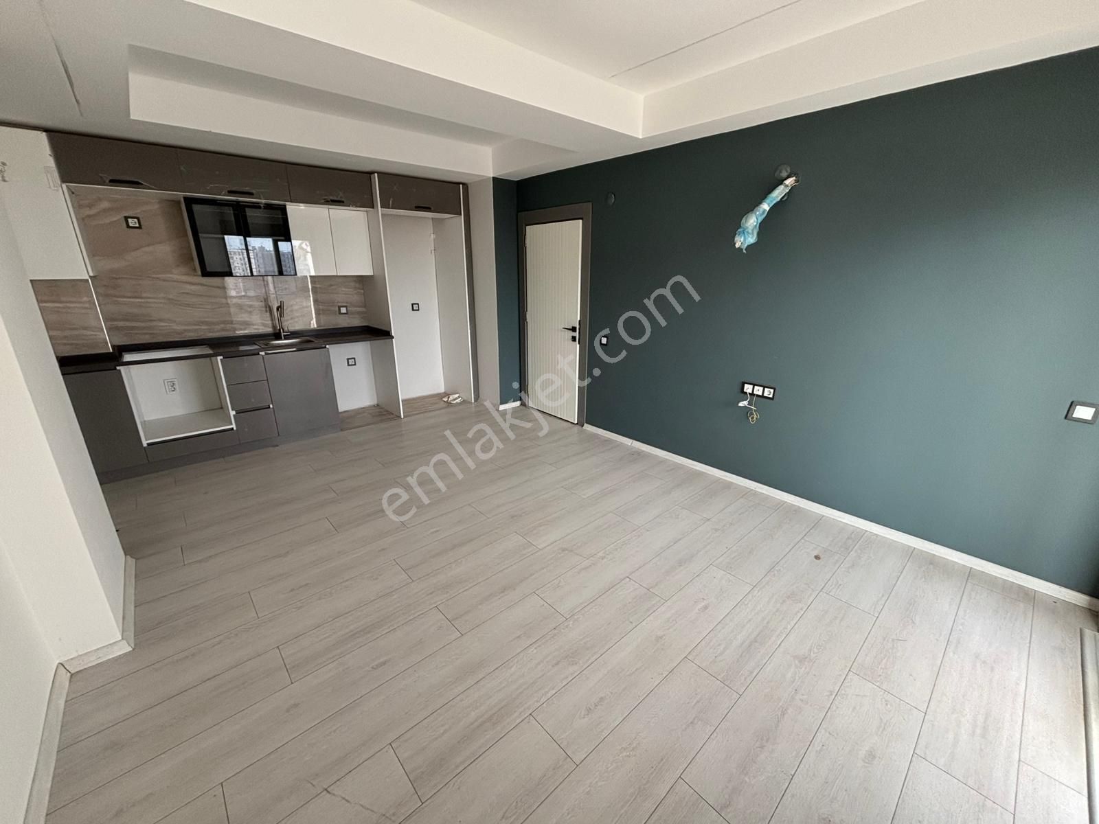Fevzi Çakmak'ta Sıfır 1+1 Daire - Havuzlu Site, Güvenlikli - Görsel 4