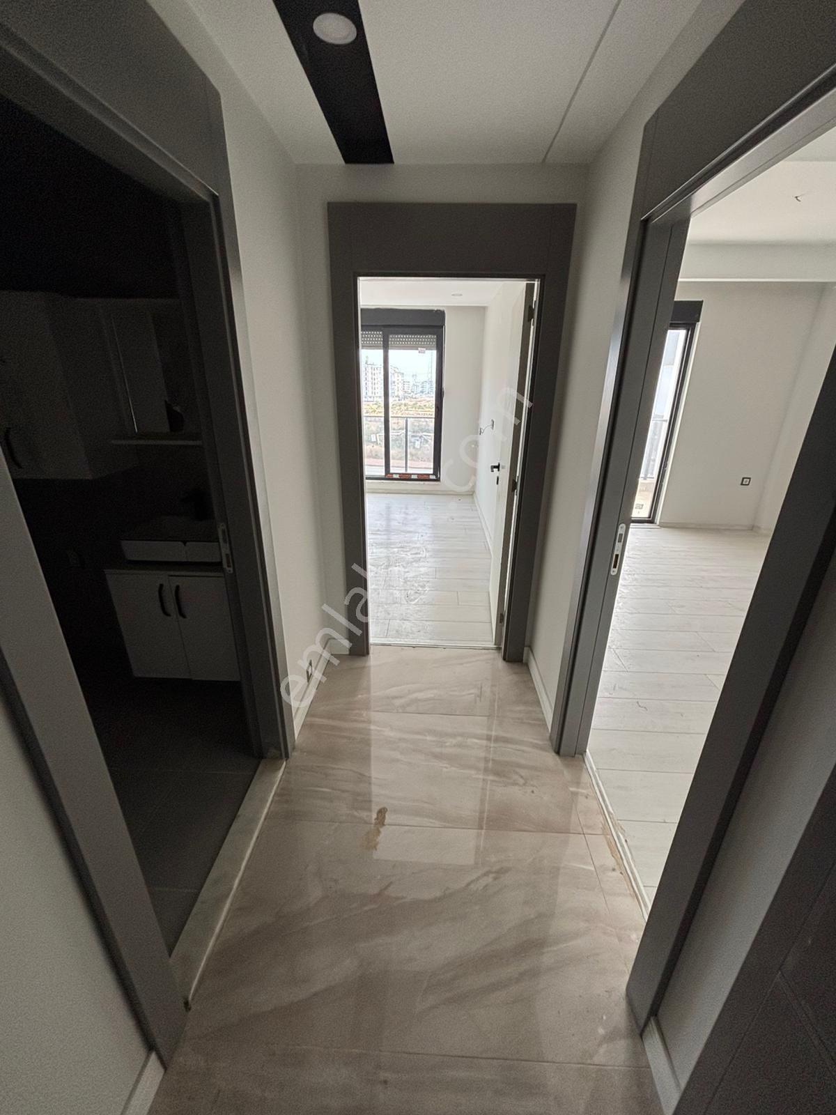 Fevzi Çakmak'ta Sıfır 1+1 Daire - Havuzlu Site, Güvenlikli - Görsel 3