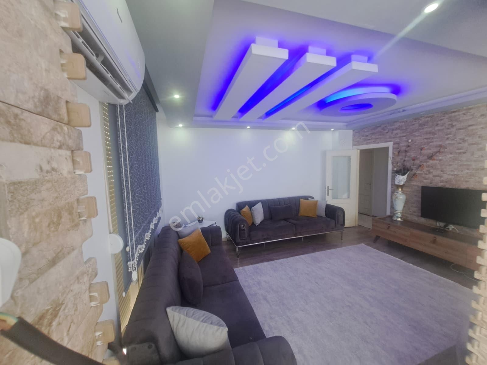 Kütükçü Mahallesinde Geniş Ve Kullanışlı 5+1 Satılık Daire - Görsel 12