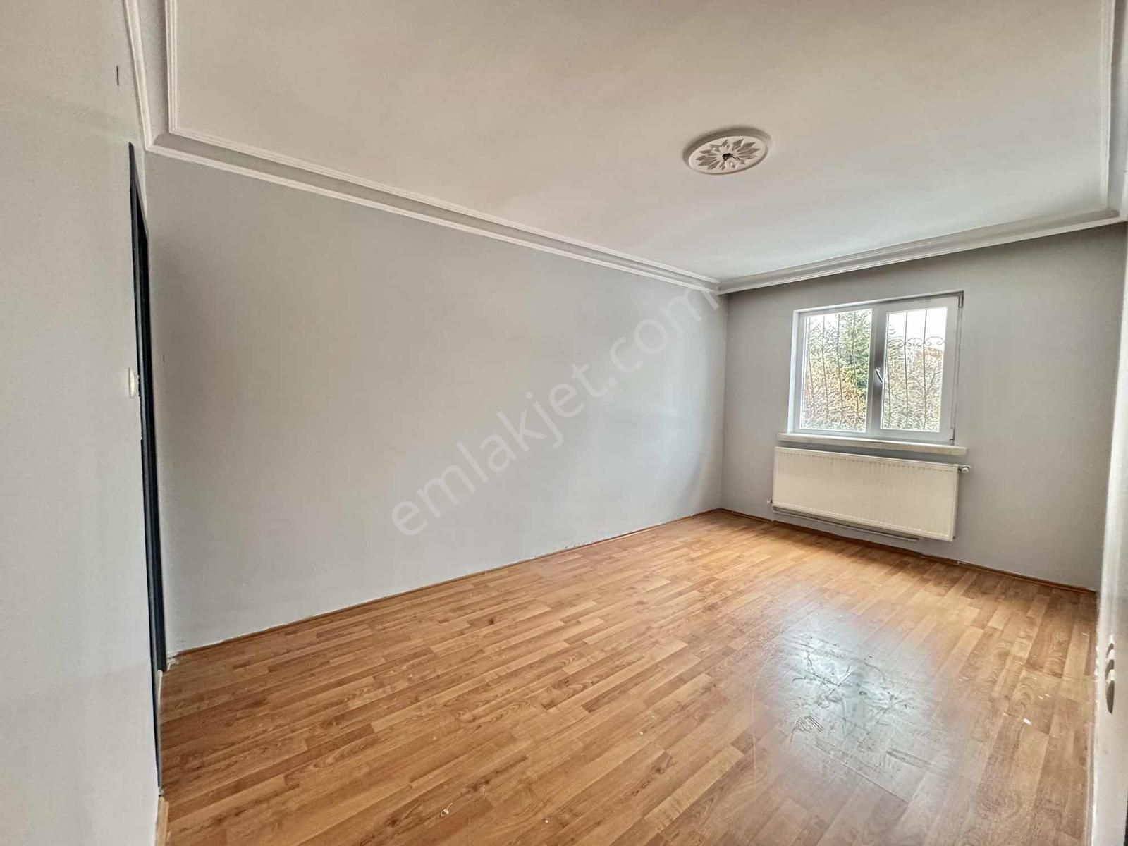 Karapürçek 3+1 Cadde Üzeri 1. Kat Ön Cephe 125m2 Ebeveyn Bany. - Görsel 32