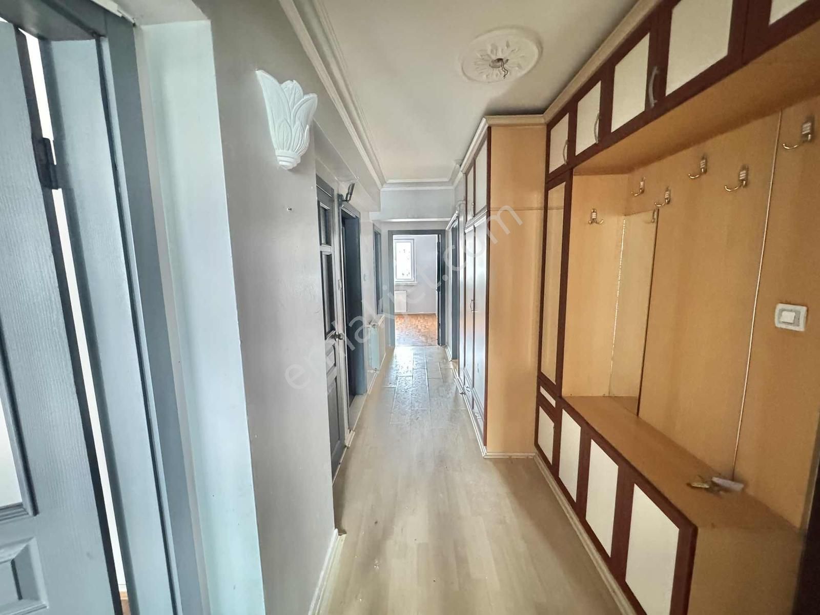 Karapürçek 3+1 Cadde Üzeri 1. Kat Ön Cephe 125m2 Ebeveyn Bany. - Görsel 27