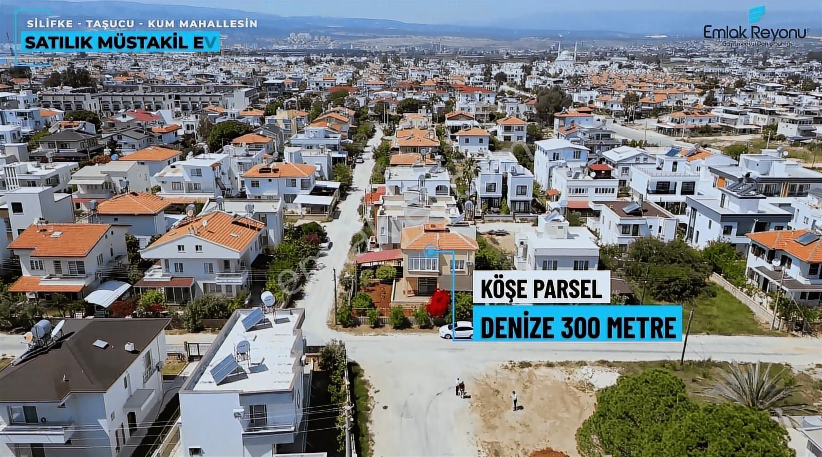 Taşucunda, Denize 300 M Köşe Parsel, 4 Cephe Açık Müstakil Ev - Görsel 3
