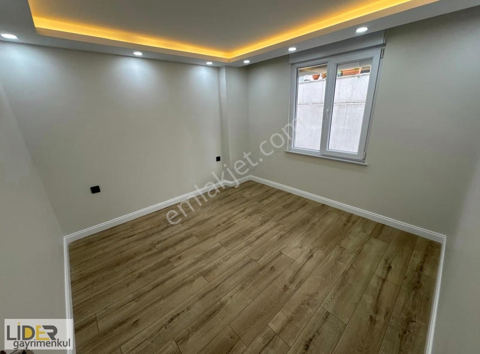 Lider'den İdealtepe'de Ulaşıma Yakın Yeni Bina Teraslı 2+1 - Görsel 20