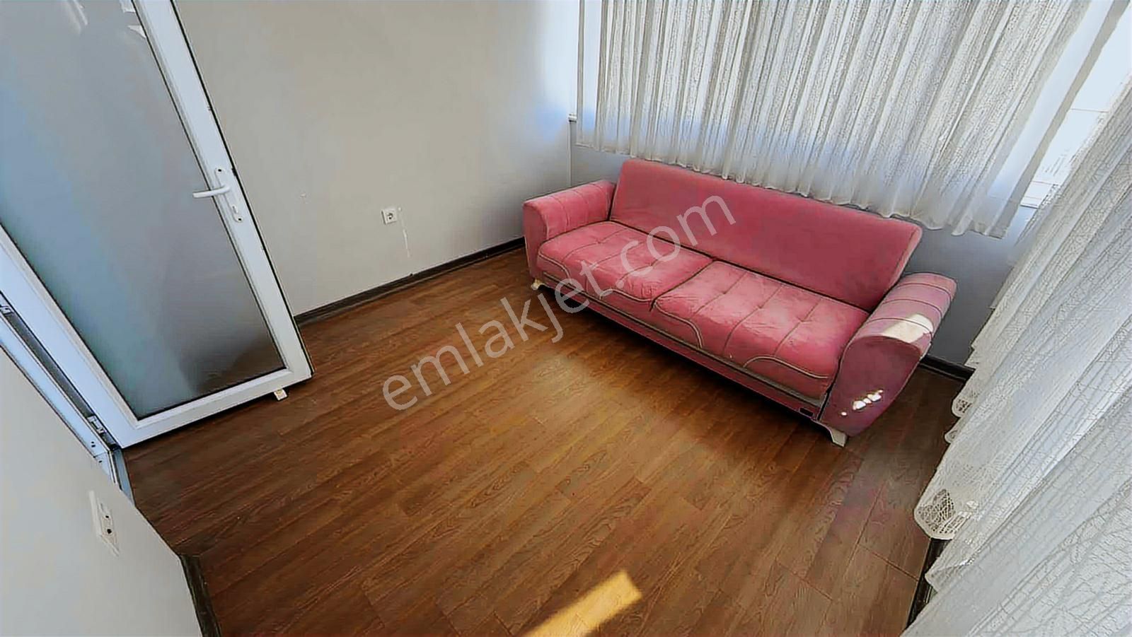 Yeşilyurtta 1+1 Asansörlü Katta Kiralık - Görsel 10