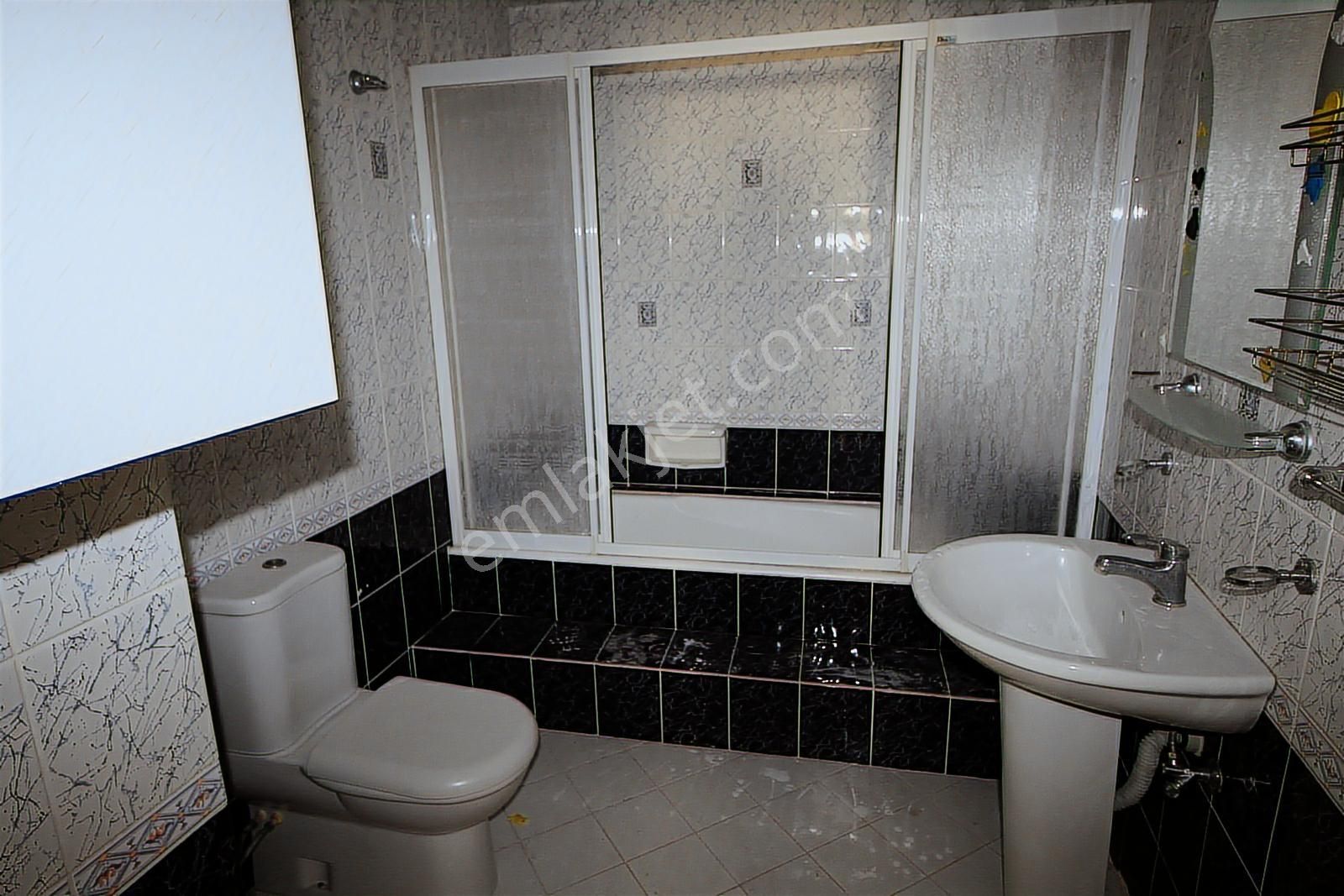 İdol'den Hilton Otel Civarı Denize Yakın D.gazı Aktif 4+1 866ik - Görsel 15