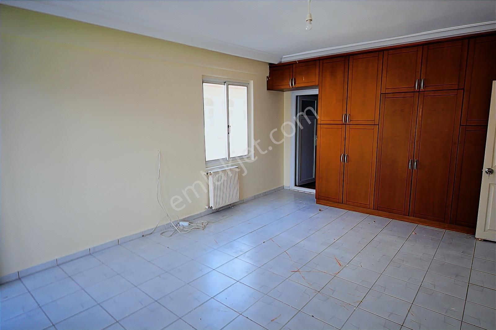 İdol'den Hilton Otel Civarı Denize Yakın D.gazı Aktif 4+1 866ik - Görsel 19