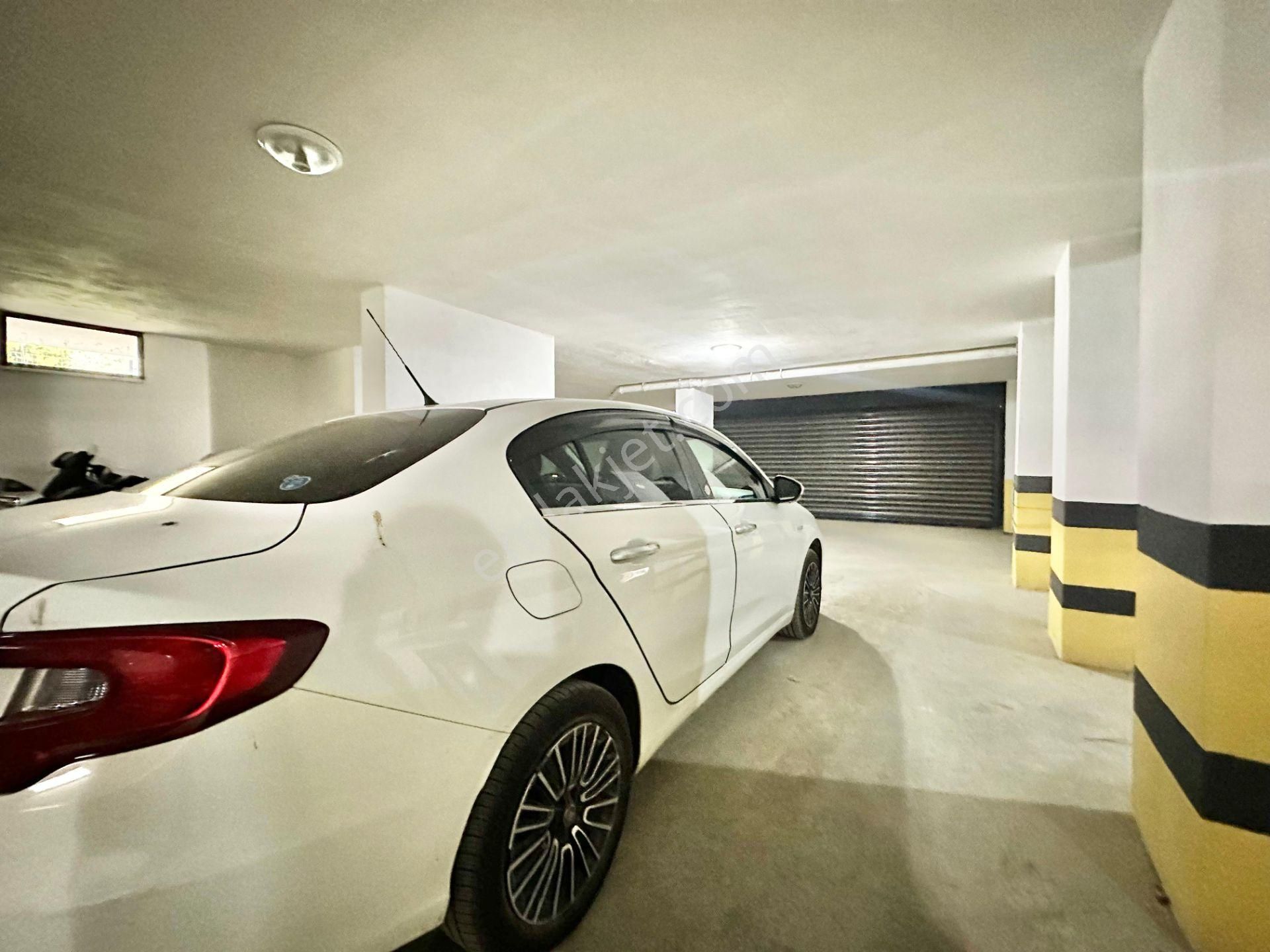 ꧁ay Emlaktan꧂akçay'da Kapalı Otoparklı Çift Asansörlü Denize Yakın Satılık 1+1 Lüx Daire - Görsel 35