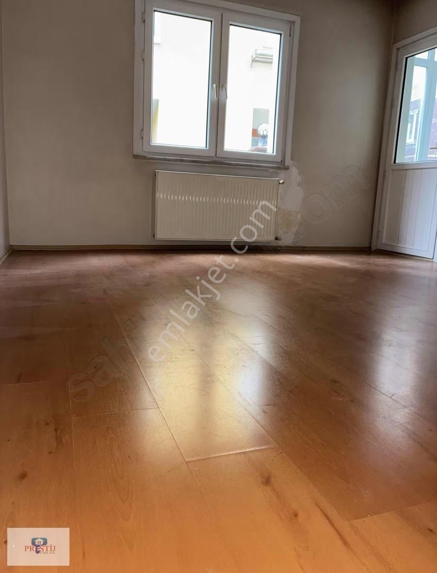 Şanlı Caddesinde Tavukçuyoluna Çok Yakın Büyüüük Daire - Görsel 34