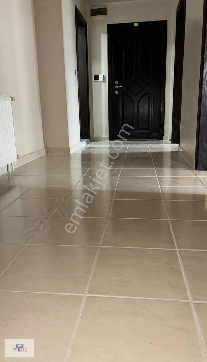 Şanlı Caddesinde Tavukçuyoluna Çok Yakın Büyüüük Daire - Görsel 8