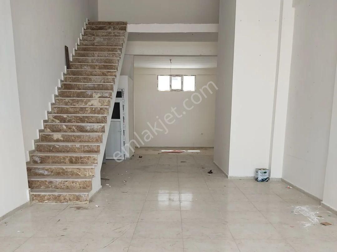 Millioğlu İnşaat'tan Karacaahmet 2 De Kiralık Dükkan - Görsel 3