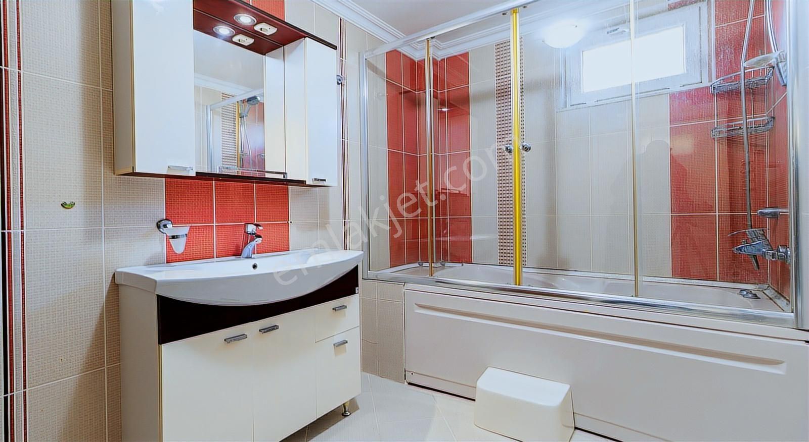 Yeşilbayırda Duacı Sınırında Satılık 7+1 550 M2 Villa! - Görsel 23