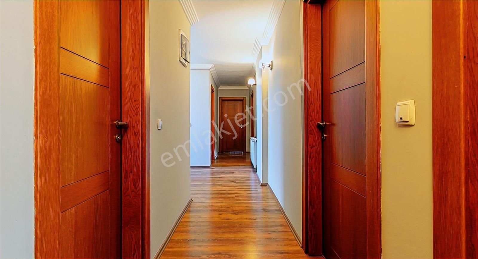 Yeşilbayırda Duacı Sınırında Satılık 7+1 550 M2 Villa! - Görsel 18