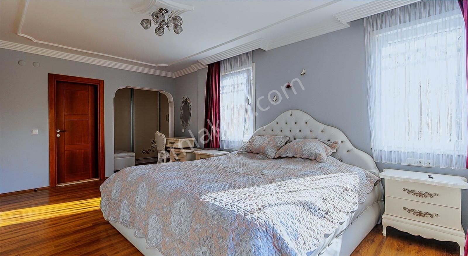 Yeşilbayırda Duacı Sınırında Satılık 7+1 550 M2 Villa! - Görsel 5