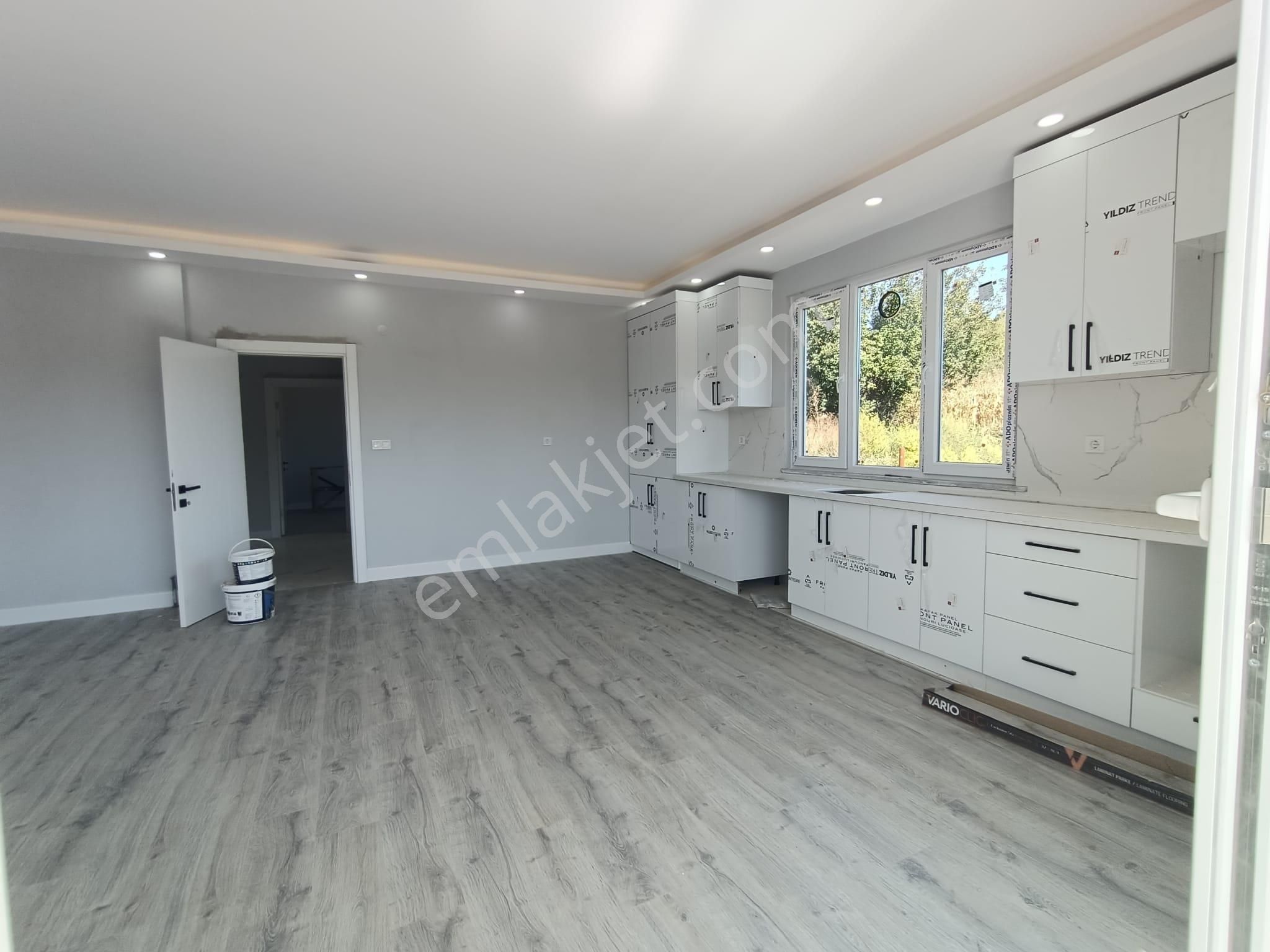 Körfez Sipahiler Mah.de Ebeveyn Banyolu Verandalı Sıfır Müstakil - Görsel 7