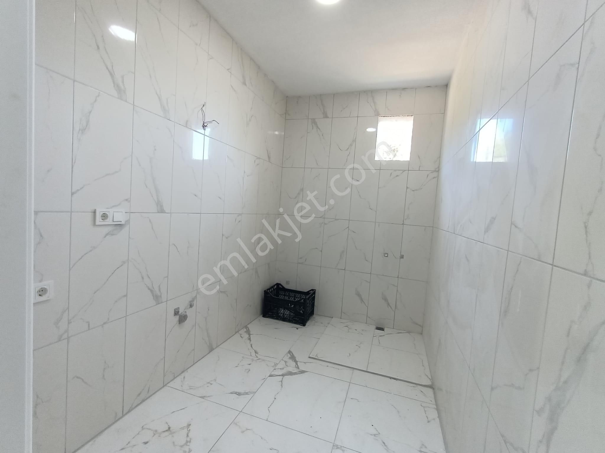 Körfez Sipahiler Mah.de Ebeveyn Banyolu Verandalı Sıfır Müstakil - Görsel 14