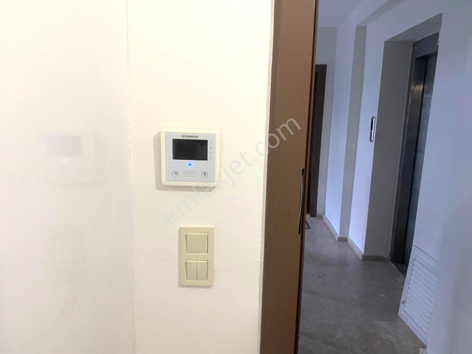 Kuşadası Kadınlar Denizi Mahallesi’nde, Tam Panoramik Deniz Manzaralı 1+1 Satılık Daire - Görsel 15