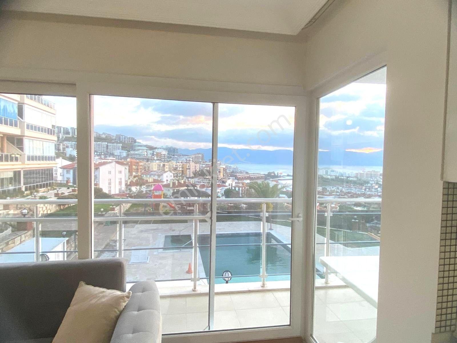 Kuşadası Kadınlar Denizi Mahallesi’nde, Tam Panoramik Deniz Manzaralı 1+1 Satılık Daire - Görsel 8