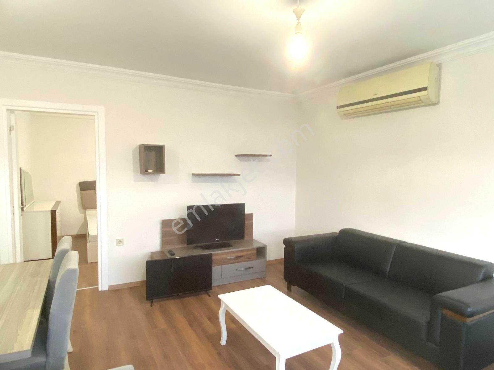 Kuşadası Kadınlar Denizi Mahallesi’nde, Tam Panoramik Deniz Manzaralı 1+1 Satılık Daire - Görsel 7