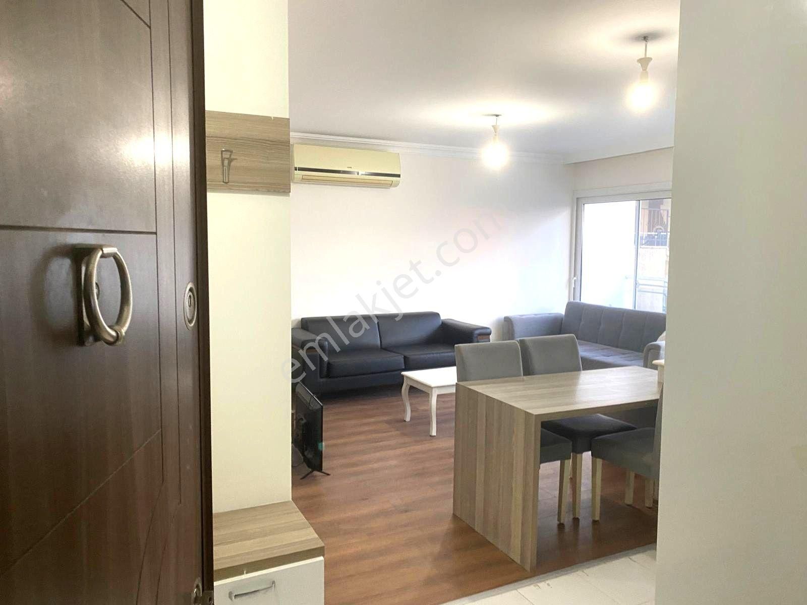 Kuşadası Kadınlar Denizi Mahallesi’nde, Tam Panoramik Deniz Manzaralı 1+1 Satılık Daire - Görsel 2