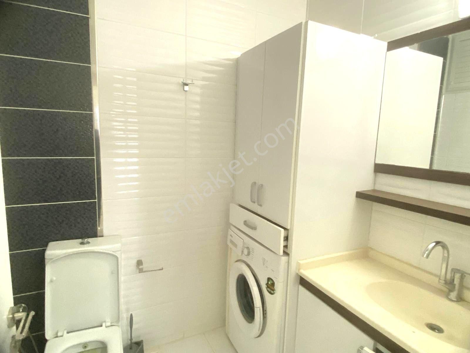 Kuşadası Kadınlar Denizi Mahallesi’nde, Tam Panoramik Deniz Manzaralı 1+1 Satılık Daire - Görsel 14