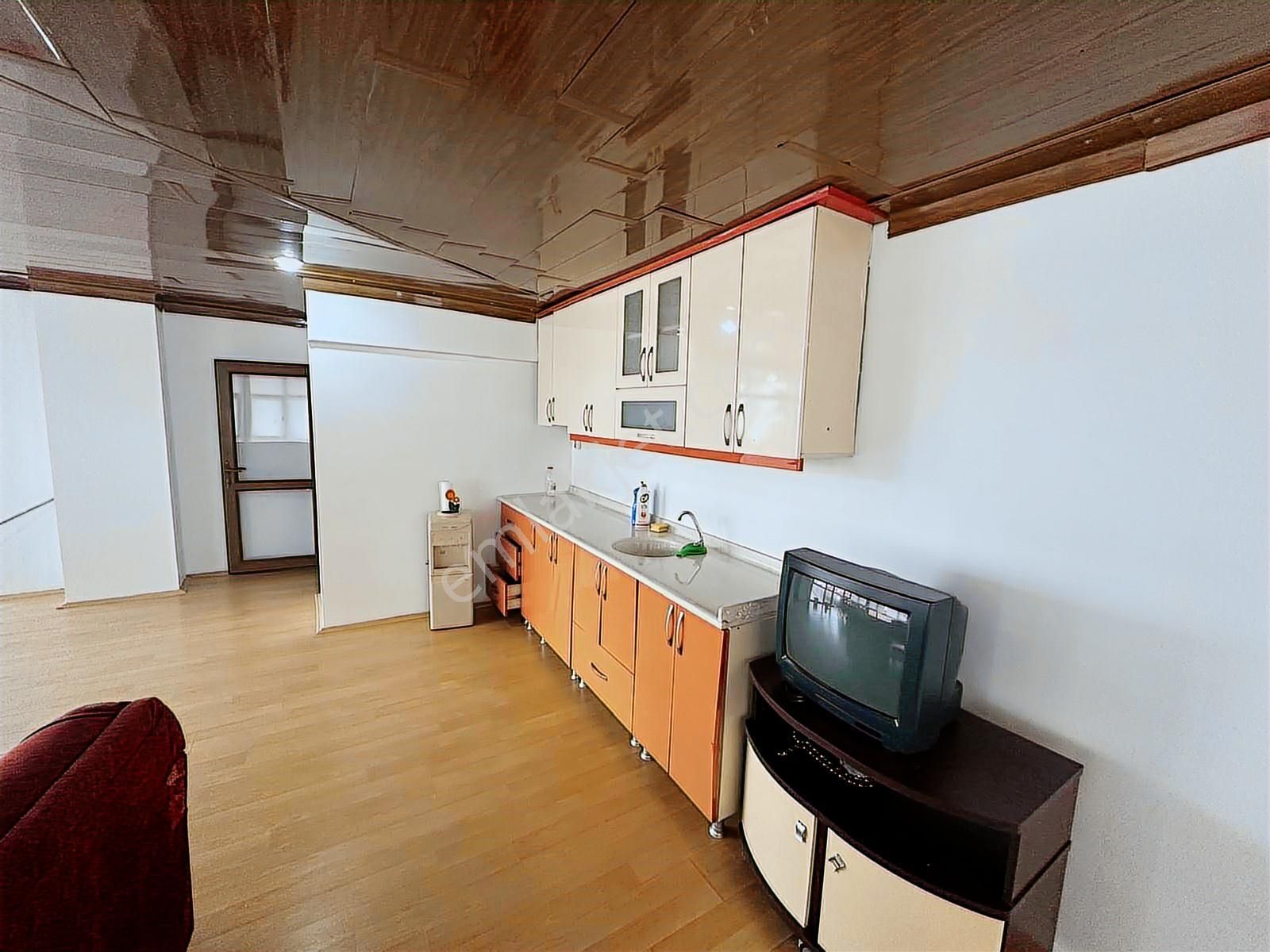 Etimesgut Topçu Mahallesinde Satılık Çok Geniş 5+1 Teraslı Daire - Görsel 22