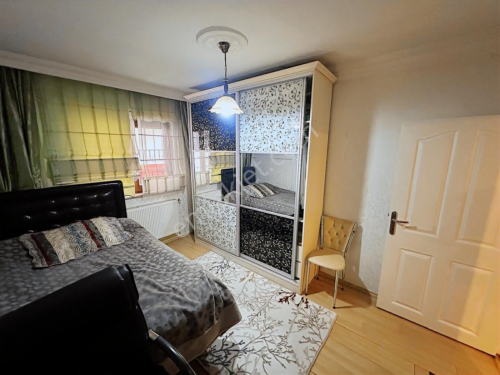 Etimesgut Topçu Mahallesinde Satılık Çok Geniş 5+1 Teraslı Daire - Görsel 3