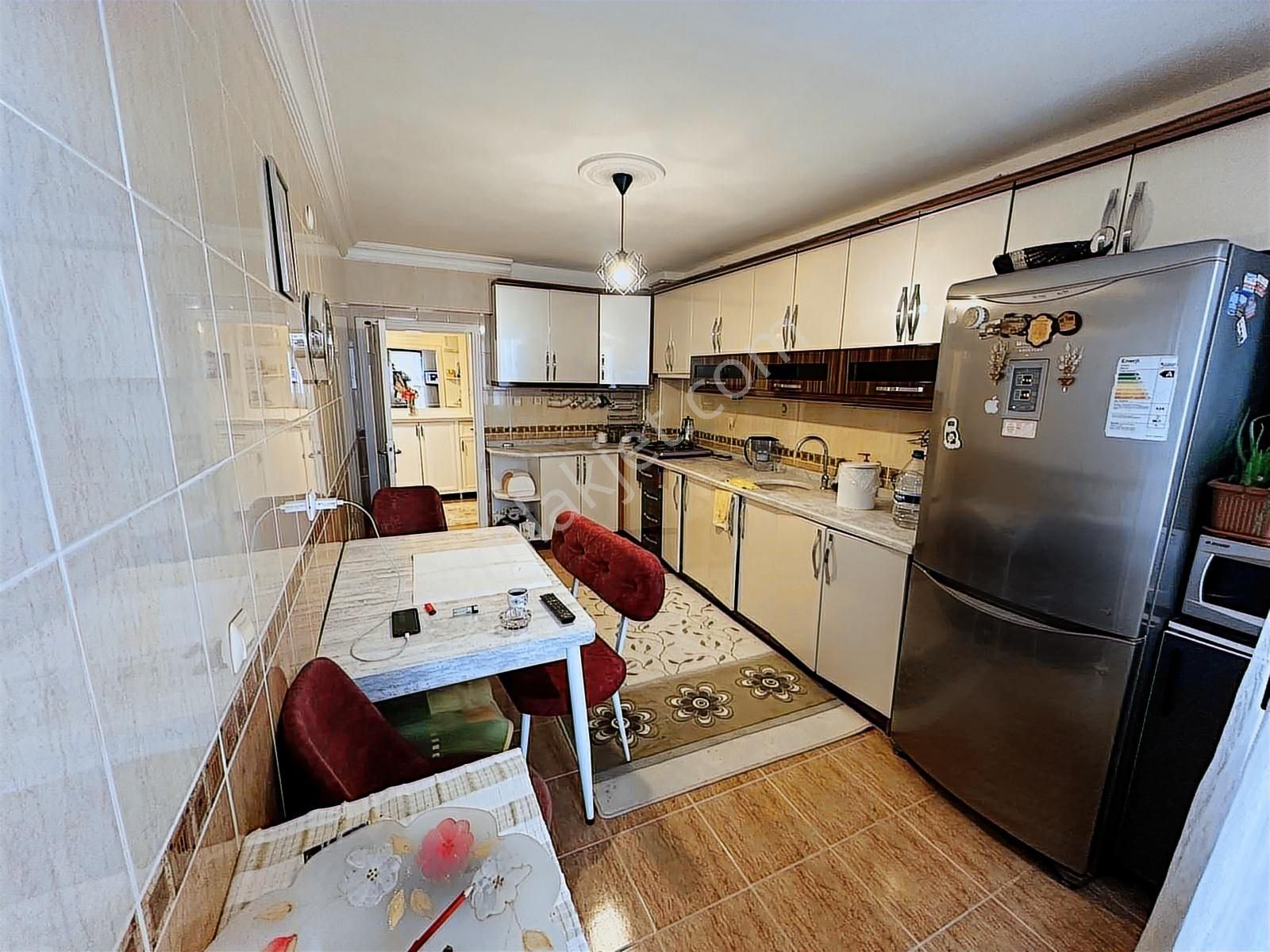 Etimesgut Topçu Mahallesinde Satılık Çok Geniş 5+1 Teraslı Daire - Görsel 14