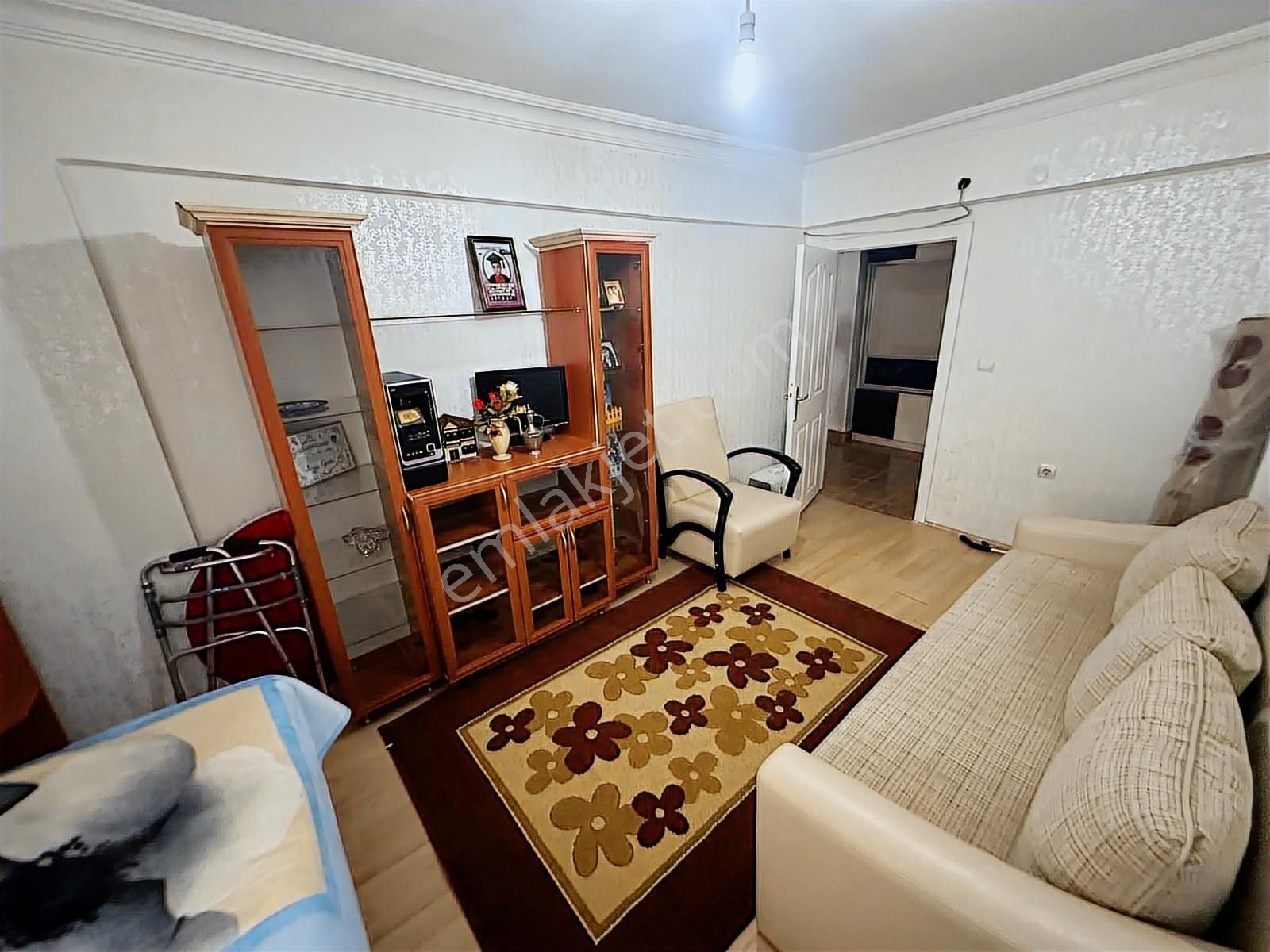 Etimesgut Topçu Mahallesinde Satılık Çok Geniş 5+1 Teraslı Daire - Görsel 9