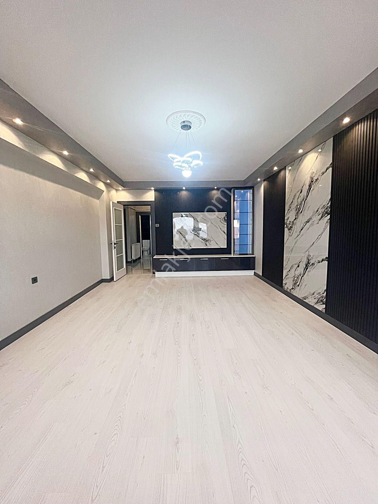 Keçiören Ataparkta Katta Çift Banyolu Asansörlü Ful Yapılı Daire - Görsel 6