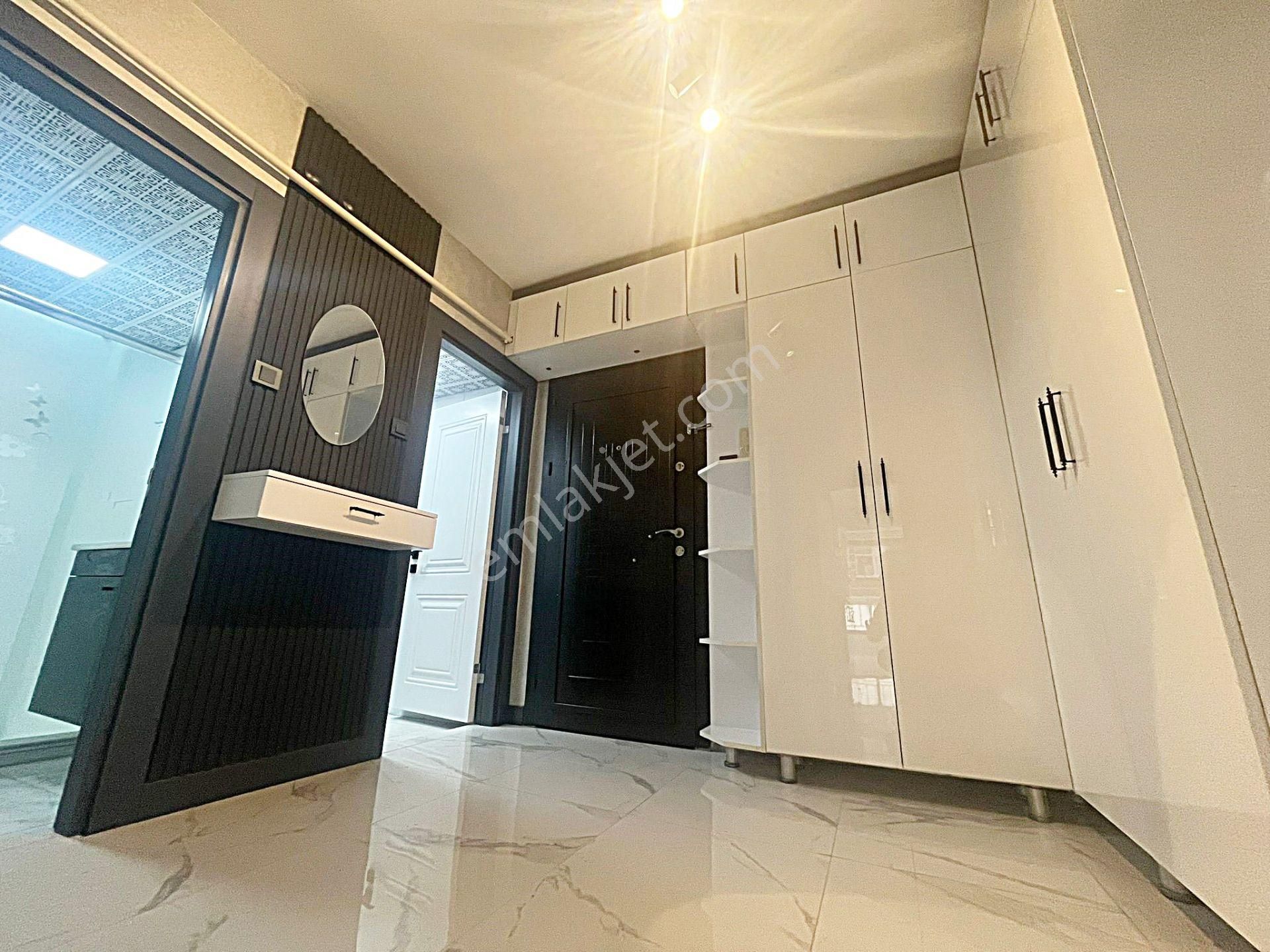 Keçiören Ataparkta Katta Çift Banyolu Asansörlü Ful Yapılı Daire - Görsel 13