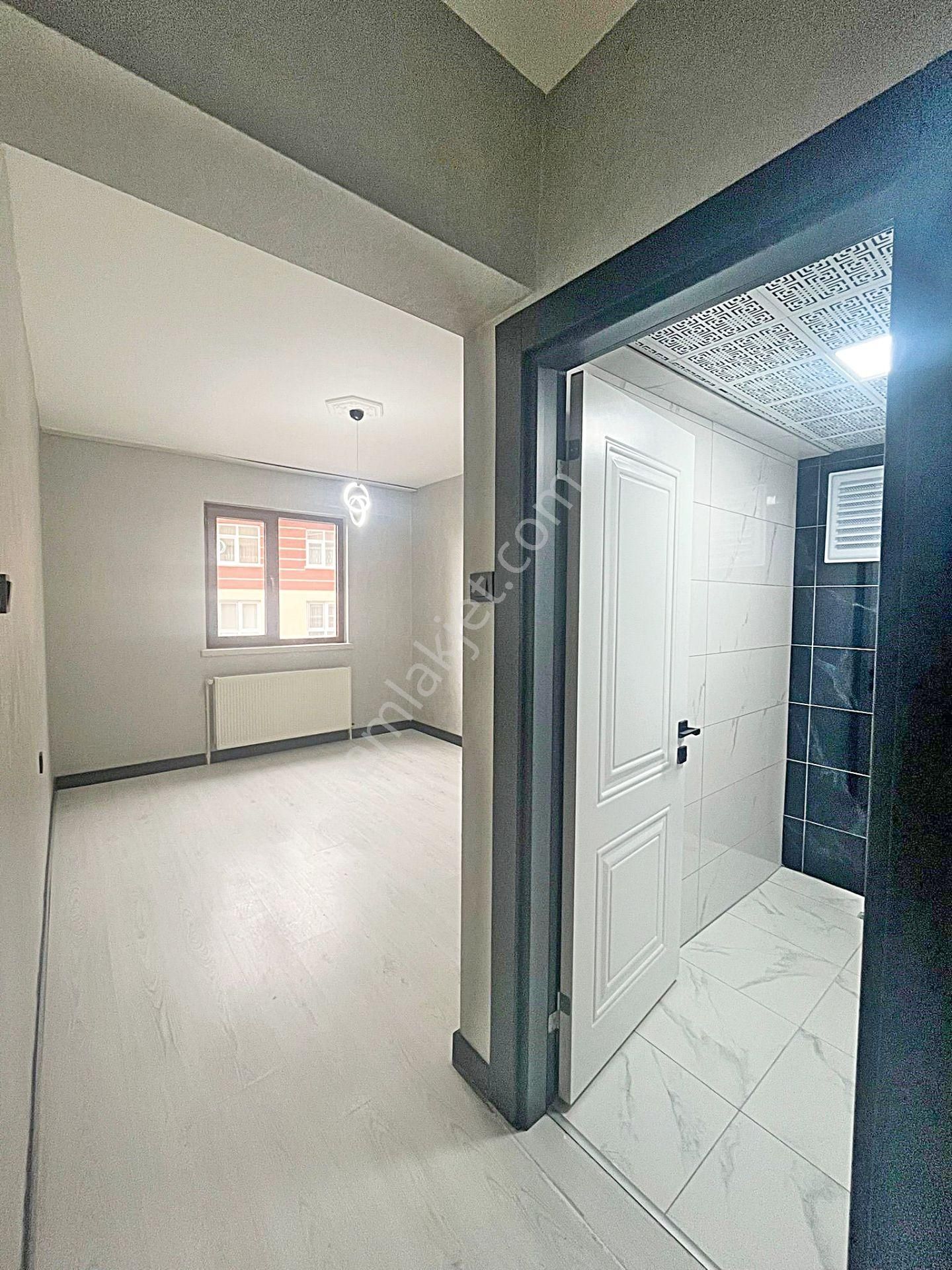 Keçiören Ataparkta Katta Çift Banyolu Asansörlü Ful Yapılı Daire - Görsel 18