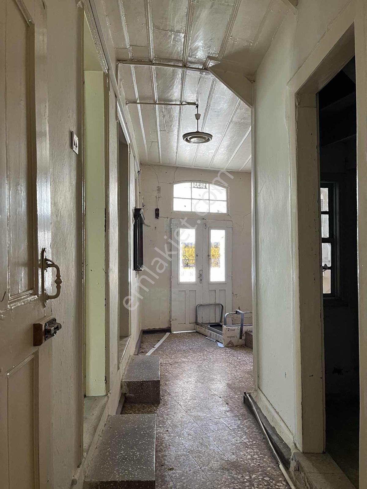 Ayvalık Cunda Adasında Butik Otel Olmaya Uygun Rum Evi - Görsel 16