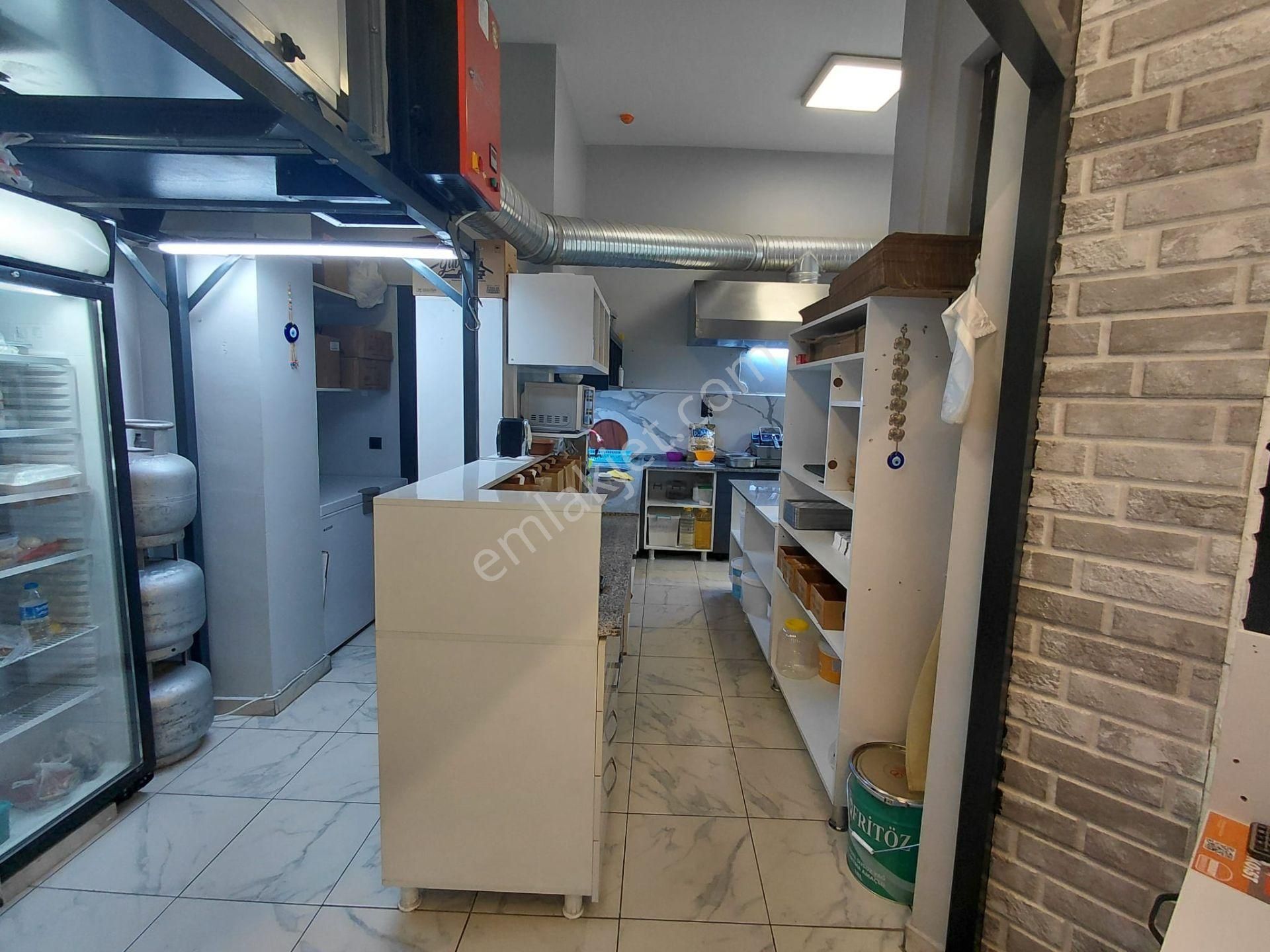 İşlek Noktada Altın Değerinde Devren Satılık Burger Ve Pizza Salonu - Görsel 19