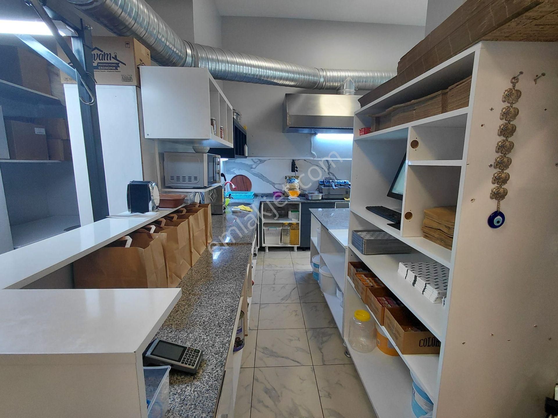 İşlek Noktada Altın Değerinde Devren Satılık Burger Ve Pizza Salonu - Görsel 14