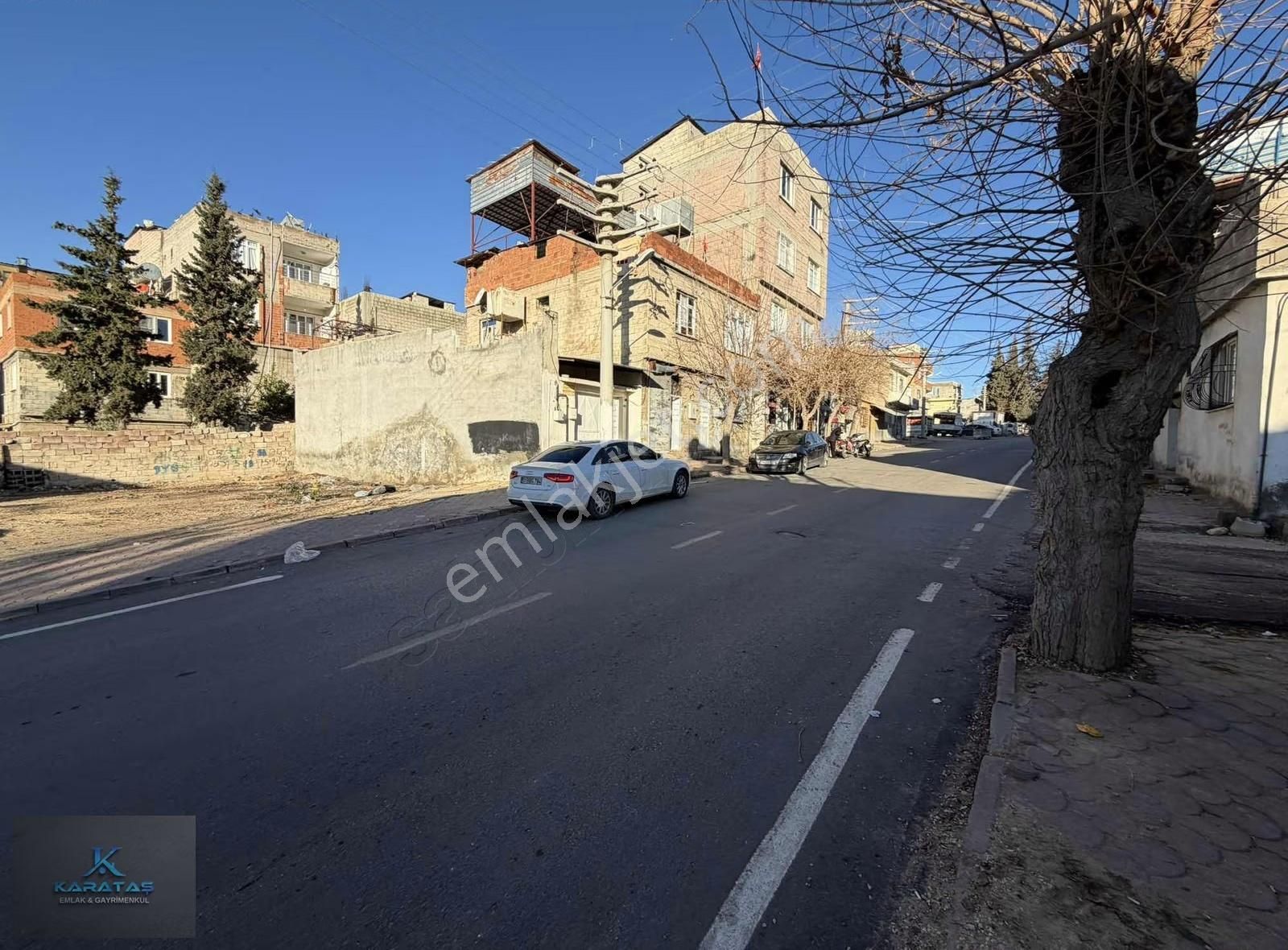Karataş Egemenlik Caddesinde 165 M2 Fırsat Uygun Arsa - Görsel 3