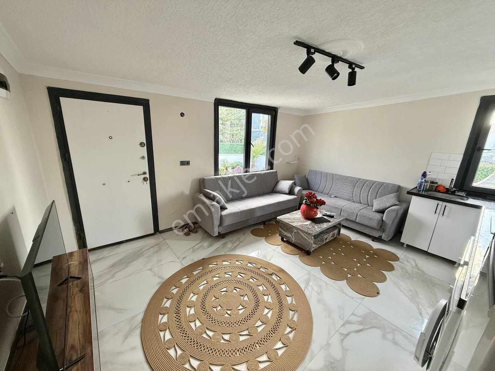 ꧂꧂ Çok Şirin Kullanışlı Denize 1 Km 2+1 Tekkatlı Müstakil - Görsel 24