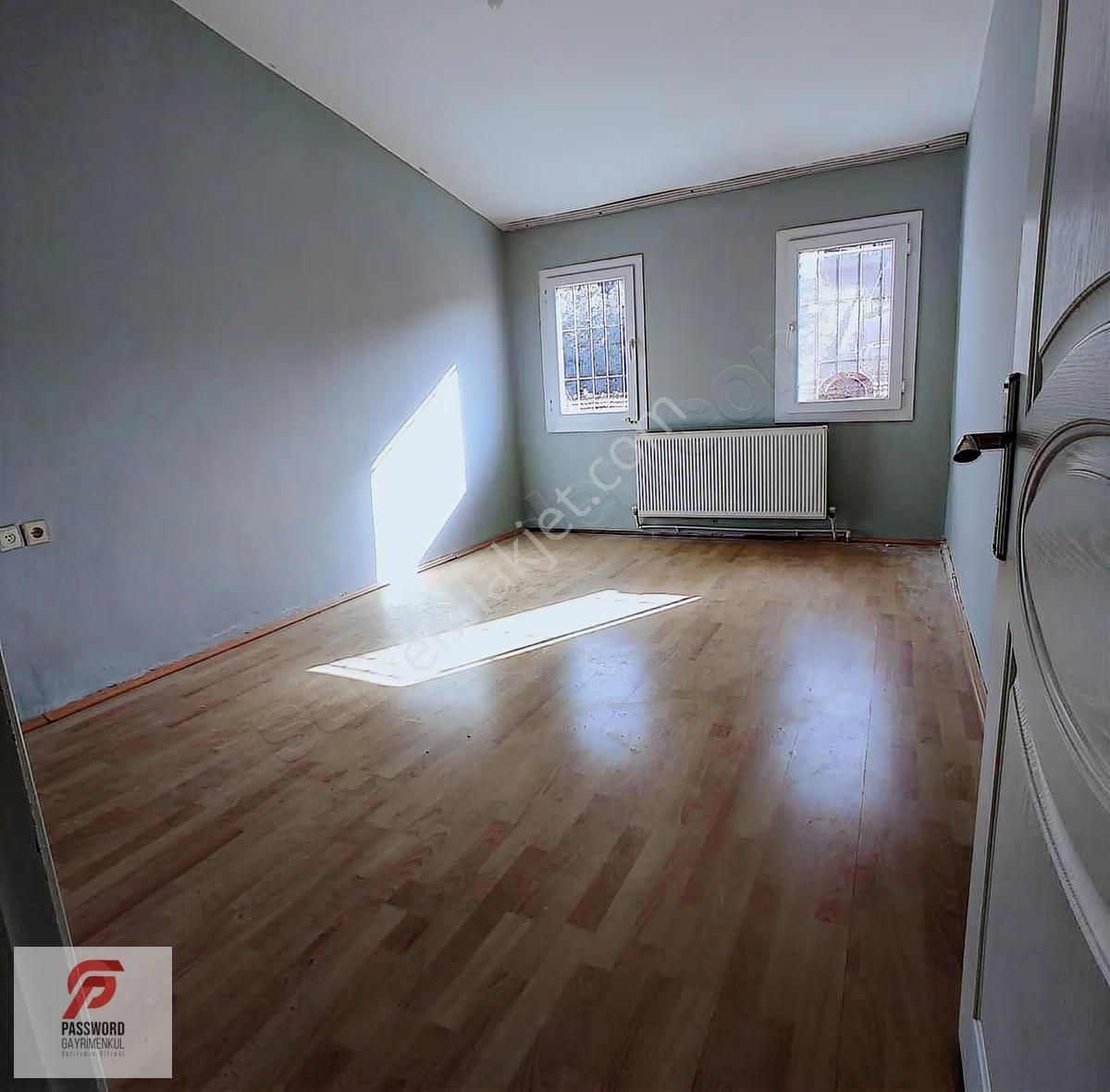 Bornova Evka 3'te Satılık 3+1 Villa - Görsel 21