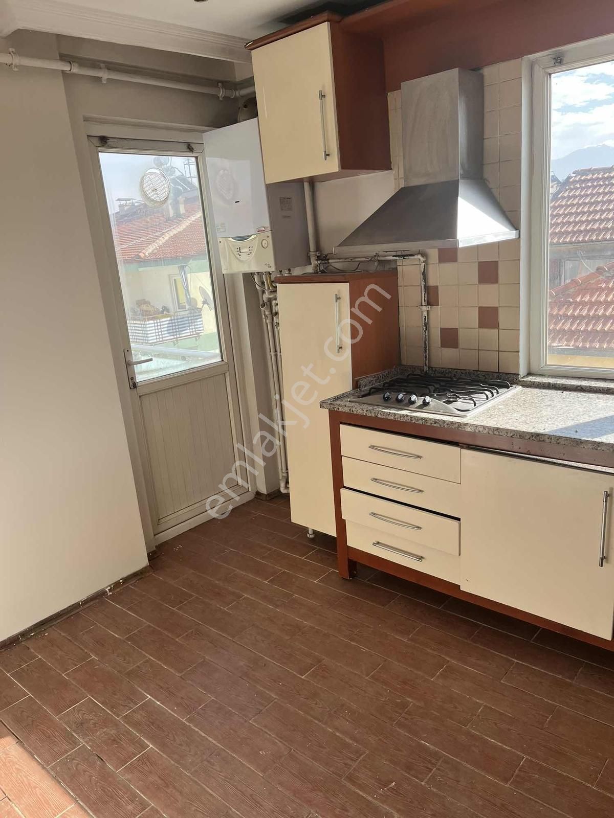 Kocabıyık Gayrimenkul'den Karaman Kiralık Dubleks Geniş 2+1 - Görsel 10