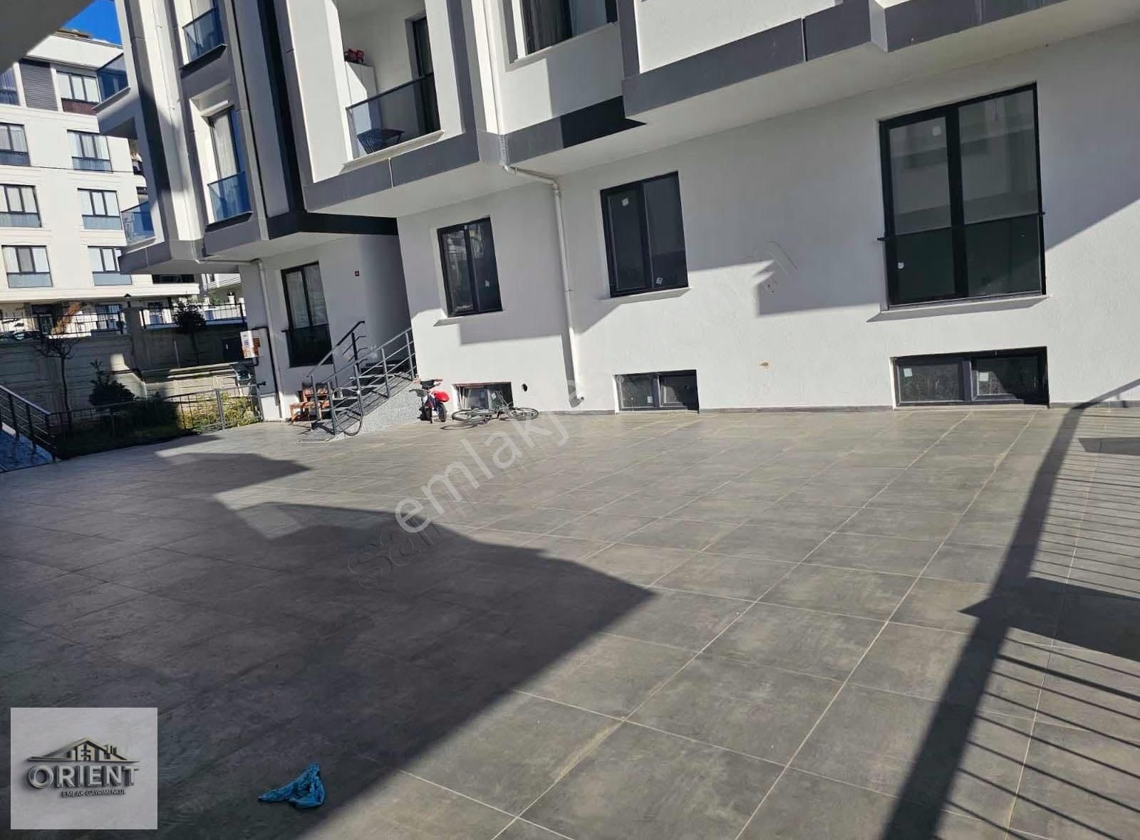 Deniz Manzaralı Site İçi Yeni Bina Mimarobada 2+1 Fırsat Daire - Görsel 16