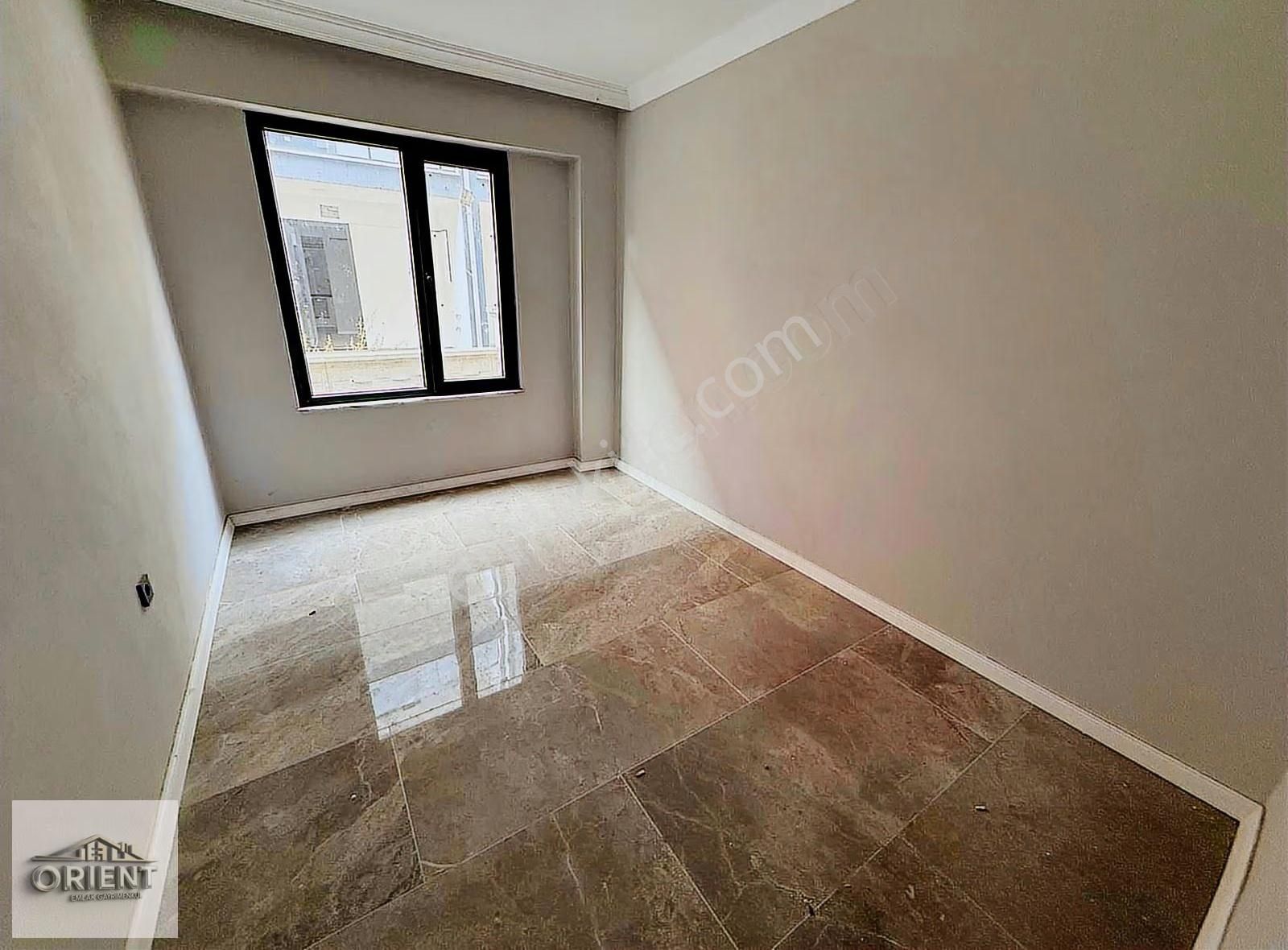 Denize Yürüme Mesafesinde Havuzlu Verandalı 2+1 Bahçe Katı - Görsel 8