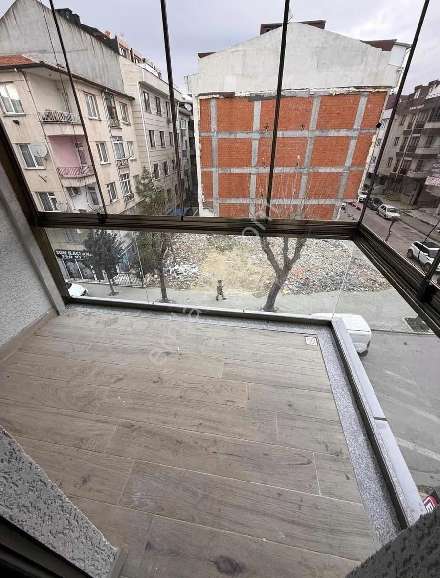 Orient Emlaktan Lüks Detaylara Sahip Kiralık Daire - Görsel 12