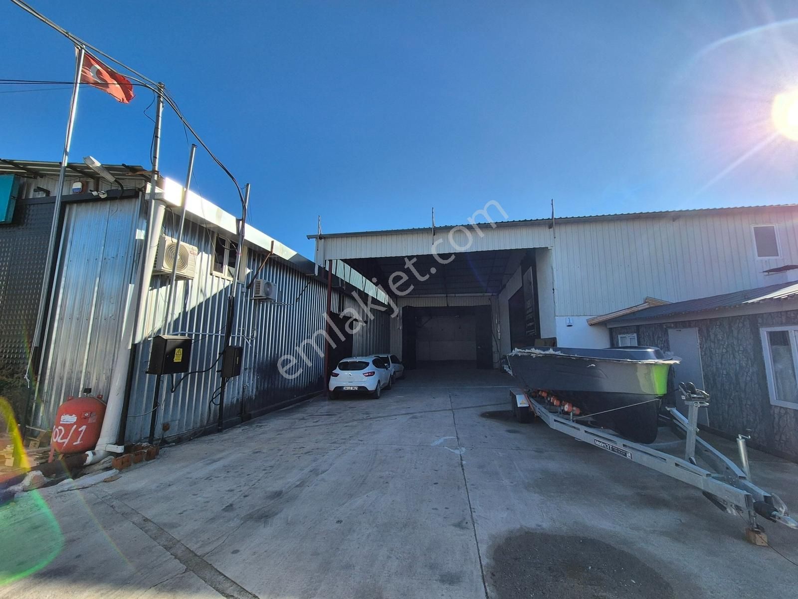 Antalya Muratpaşa Yenigöl Mahallesinde 600m² Kiralık Depo - Görsel 20